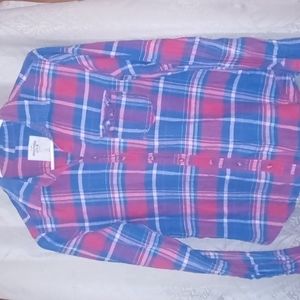 Abercrombie and Fitch long sleeve shirt size M